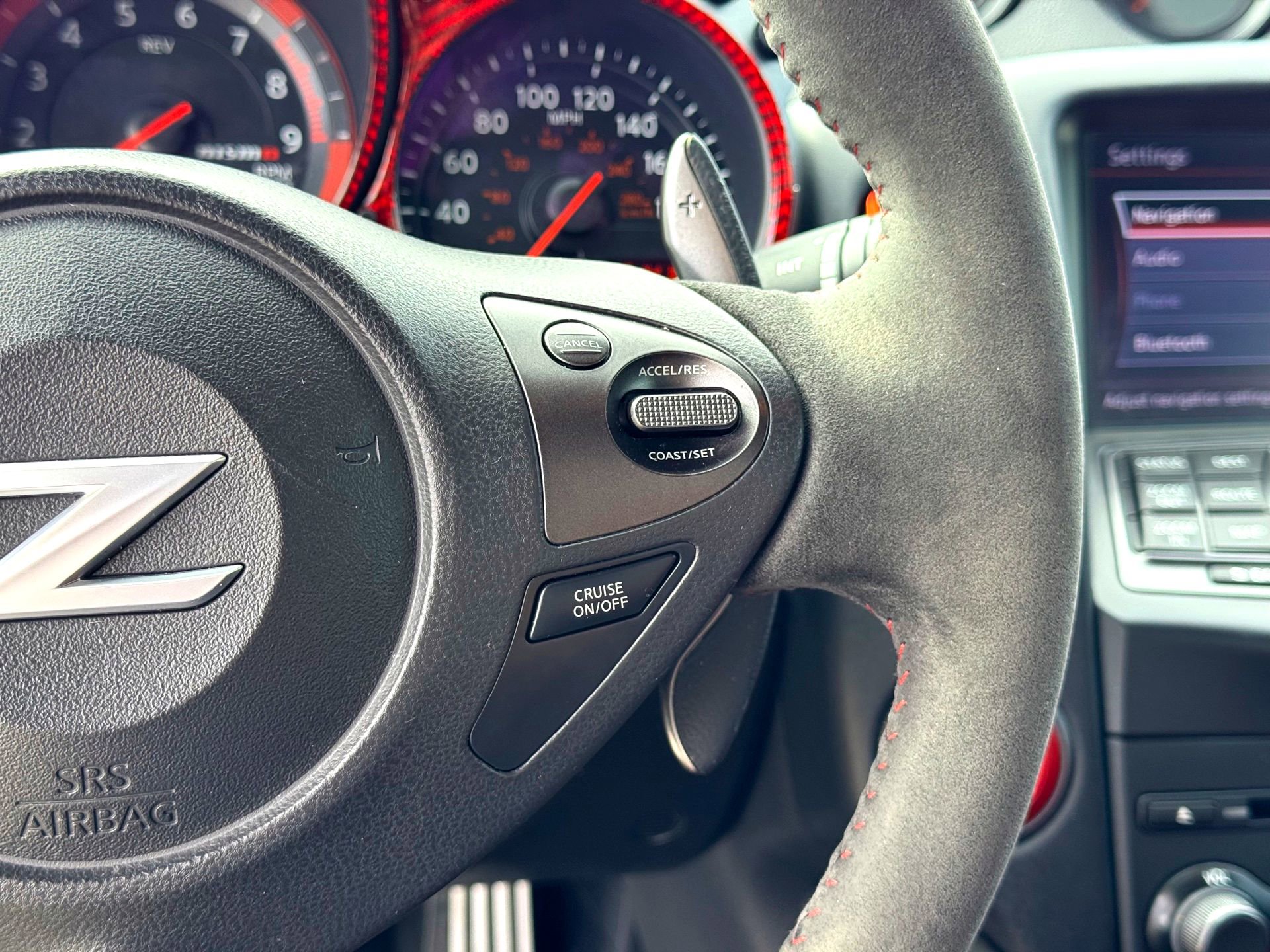 Used 2017 Nissan 370Z NISMO image 28