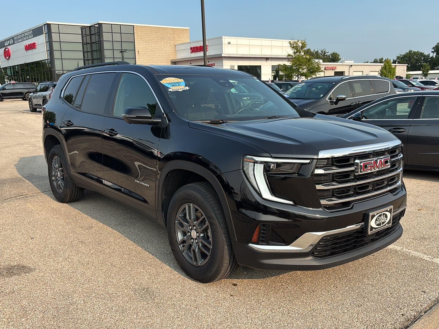 Used 2025 GMC Acadia Elevation