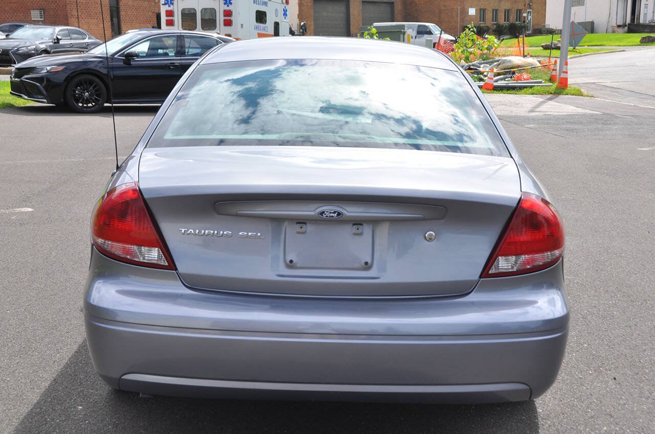 Used 2006 Ford Taurus SEL FWD image 8