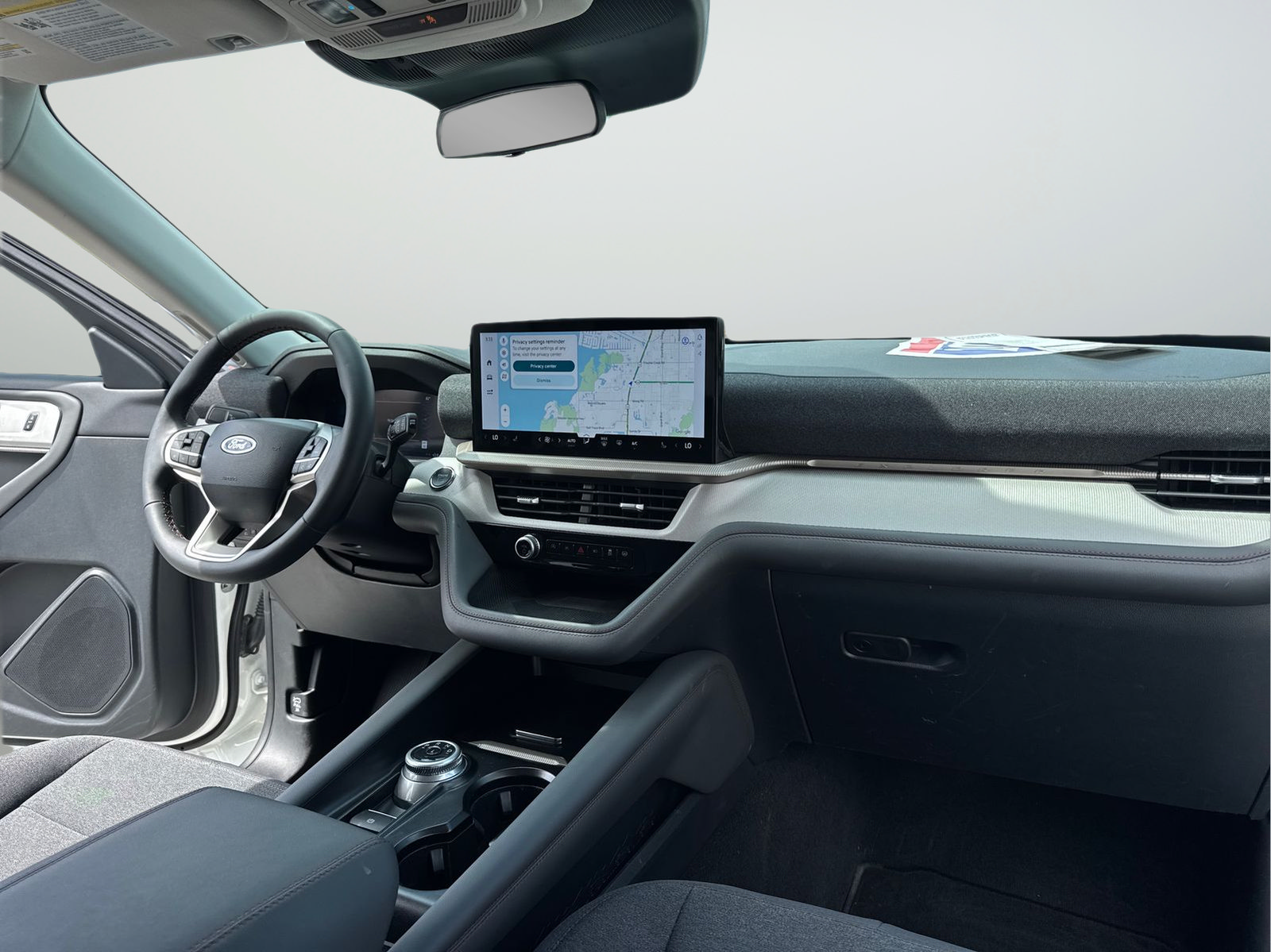 Used 2025 Ford Explorer Active RWD image 36