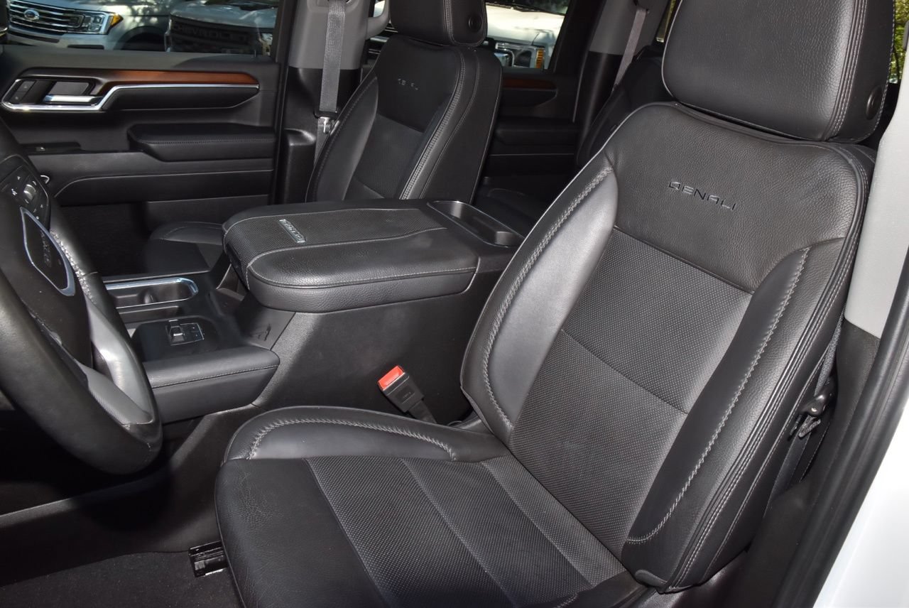 Used 2024 GMC Sierra 2500 Denali w/ Denali Reserve Package AWD/4WD image 34