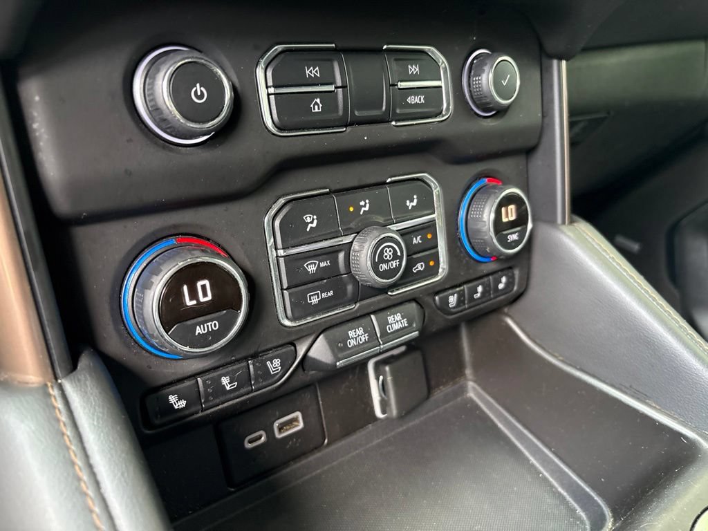 Used 2021 Chevrolet Tahoe High Country AWD/4WD image 26