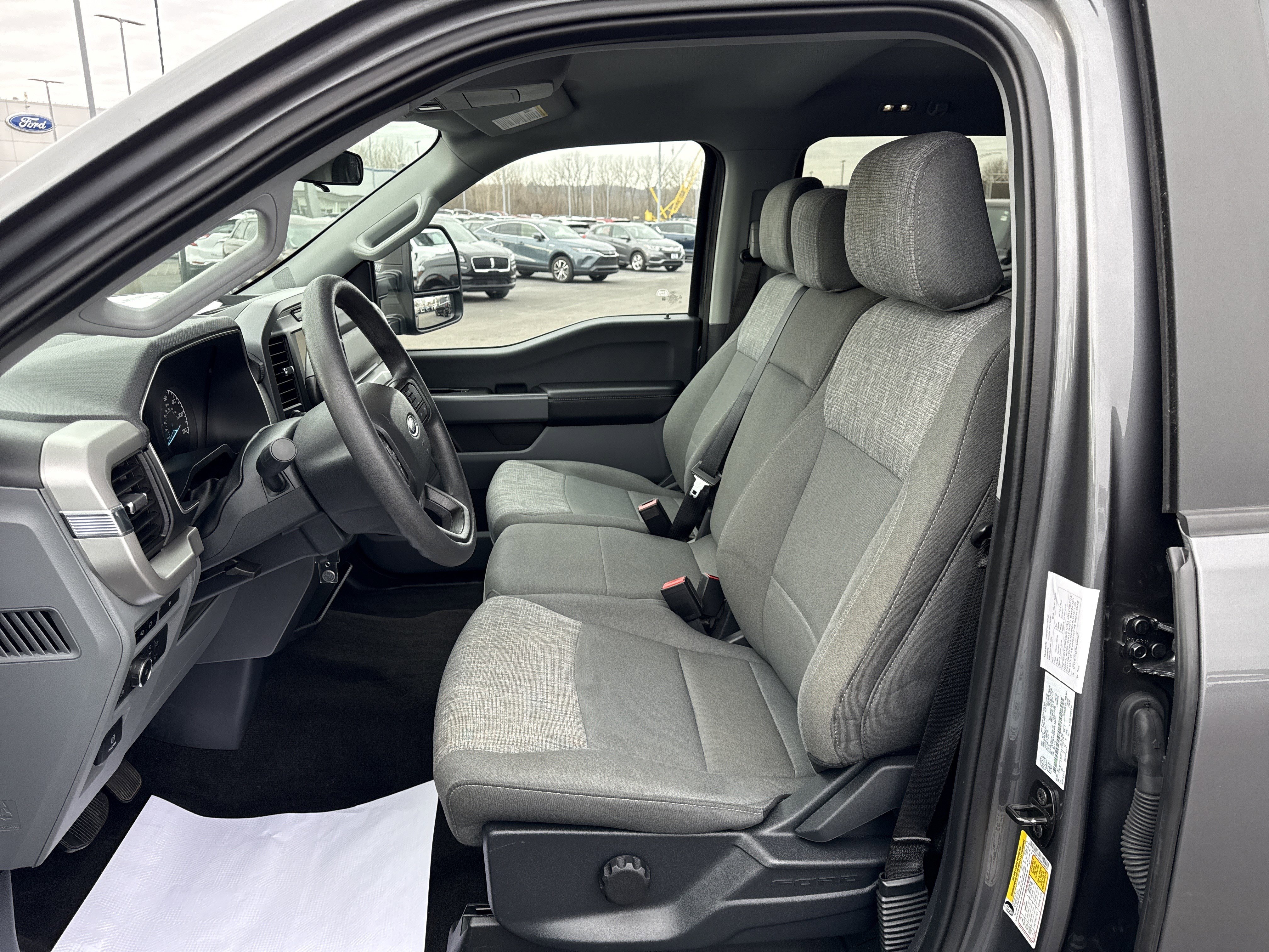 Used 2022 Ford F150 XLT w/ Trailer Tow Package image 13