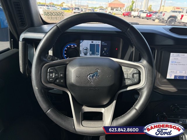 Used 2022 Ford Bronco Outer Banks AWD/4WD image 13