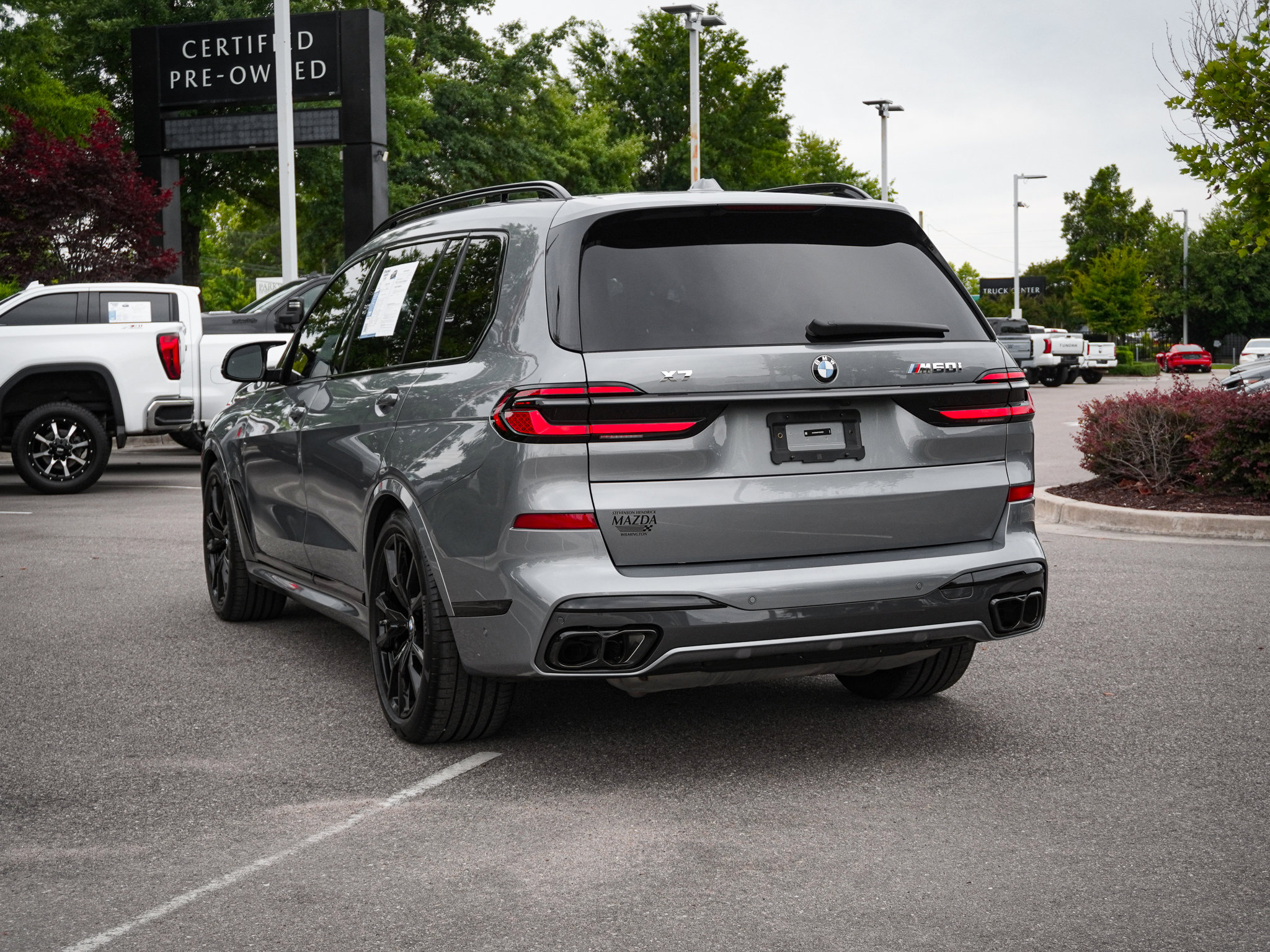 Used 2026 BMW X7 M60i w/ Executive Package AWD/4WD image 8