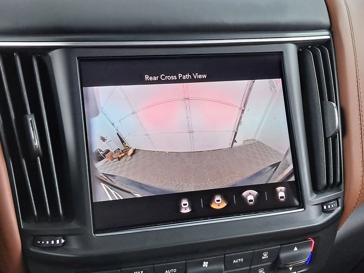 Used 2021 Maserati Levante S GranSport image 34