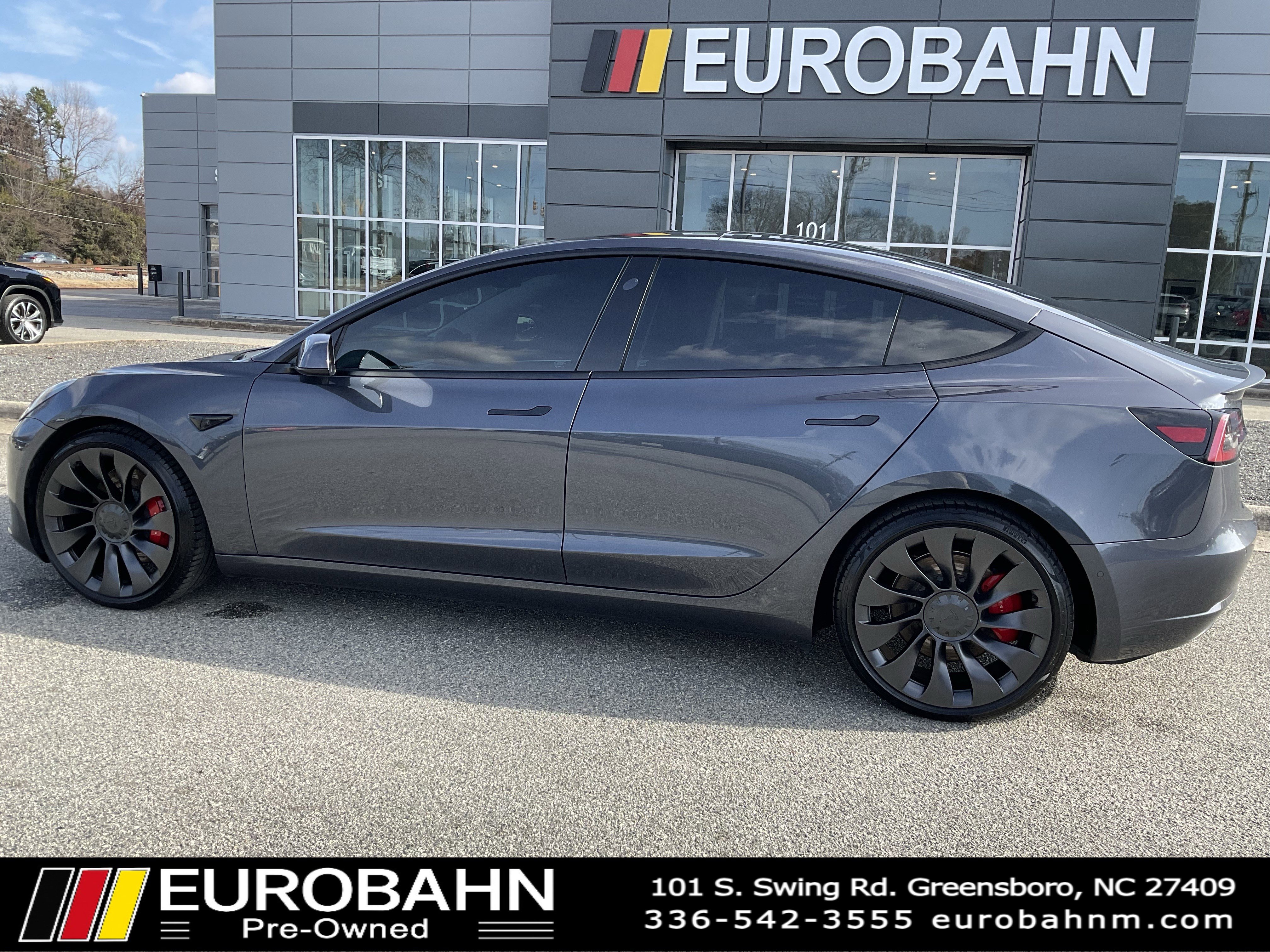 Used 2021 Tesla Model 3 Performance image 27