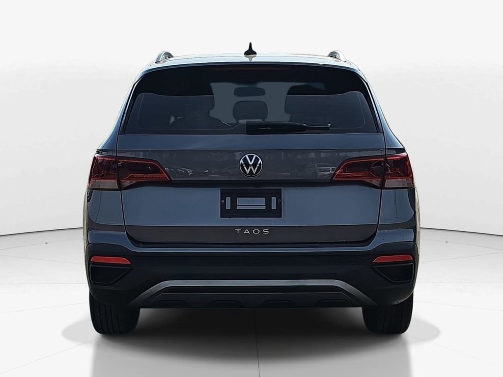 Used 2022 Volkswagen Taos S image 6