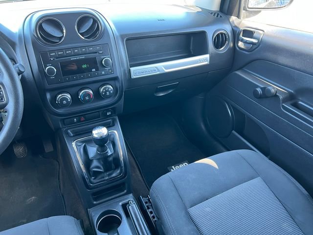 Used 2014 Jeep Compass Sport FWD image 23