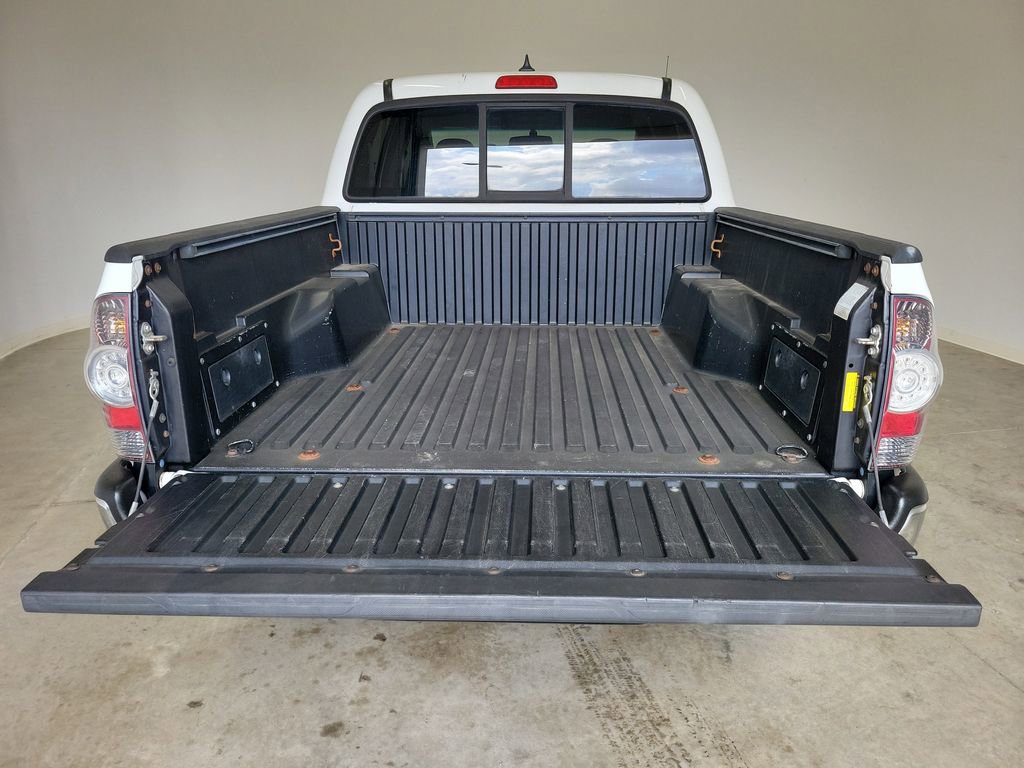 Used 2013 Toyota Tacoma PreRunner w/ SR5 Pkg image 10