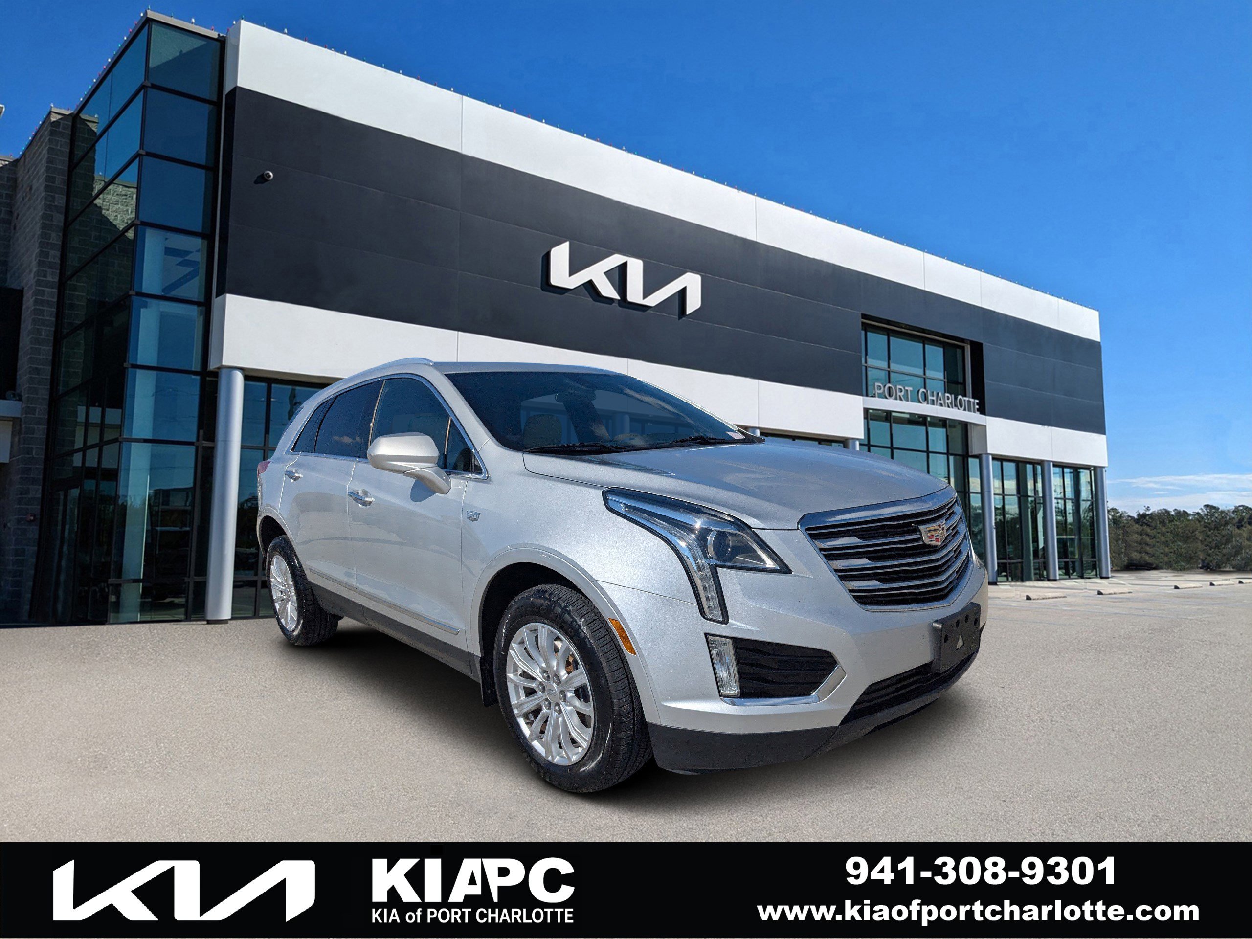 Used 2017 Cadillac XT5 FWD