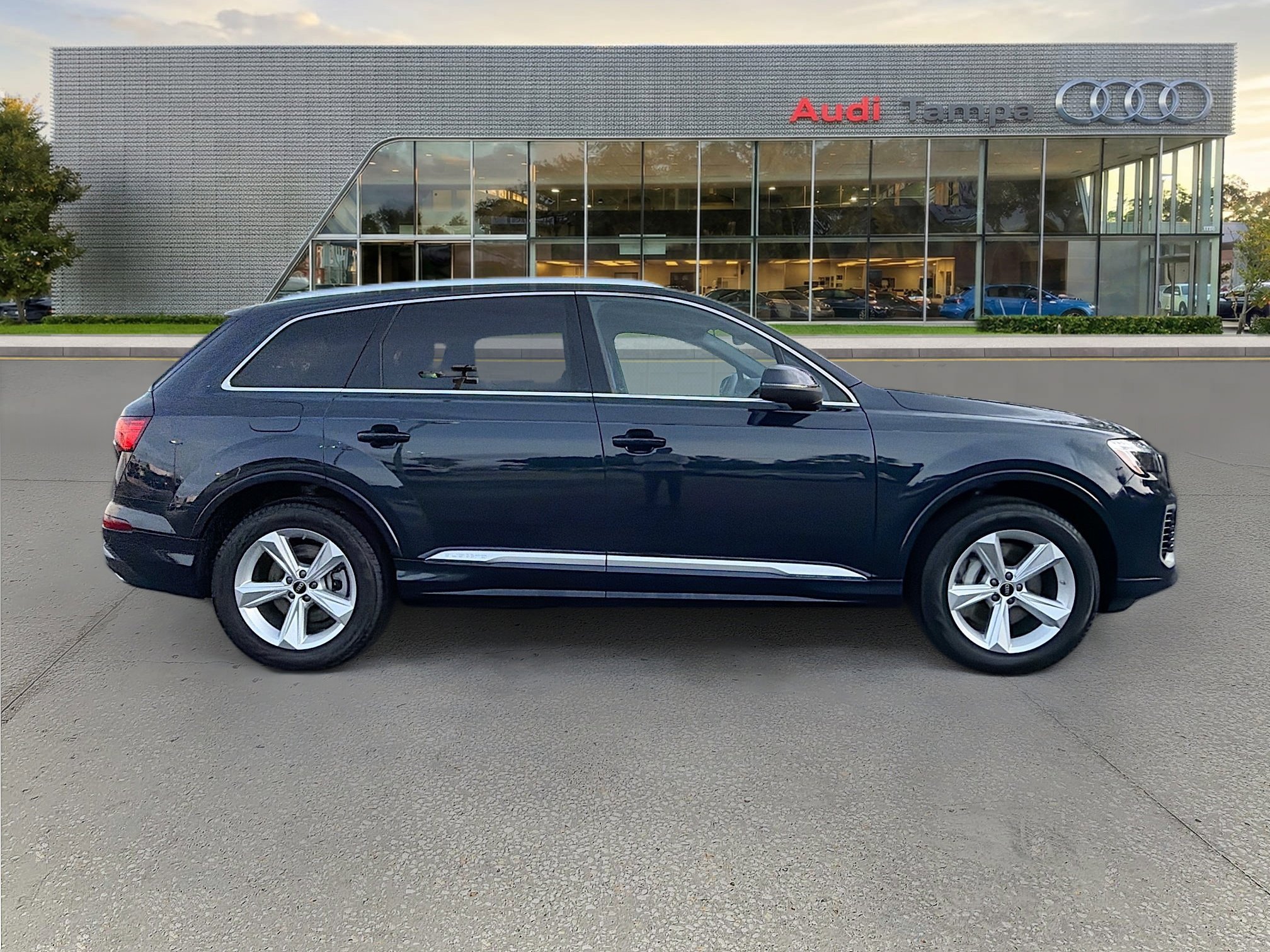 New 2026 Audi Q7 3.0T Premium AWD/4WD image 2