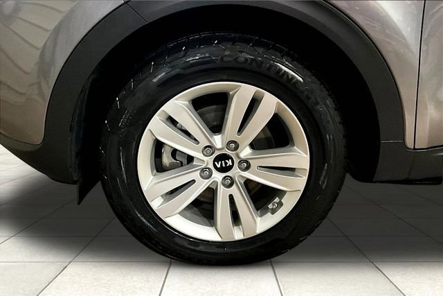 Used 2017 Kia Sportage LX image 9