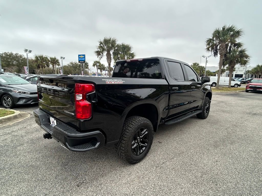 Used 2025 Chevrolet Silverado 1500 Custom Trail Boss AWD/4WD image 7