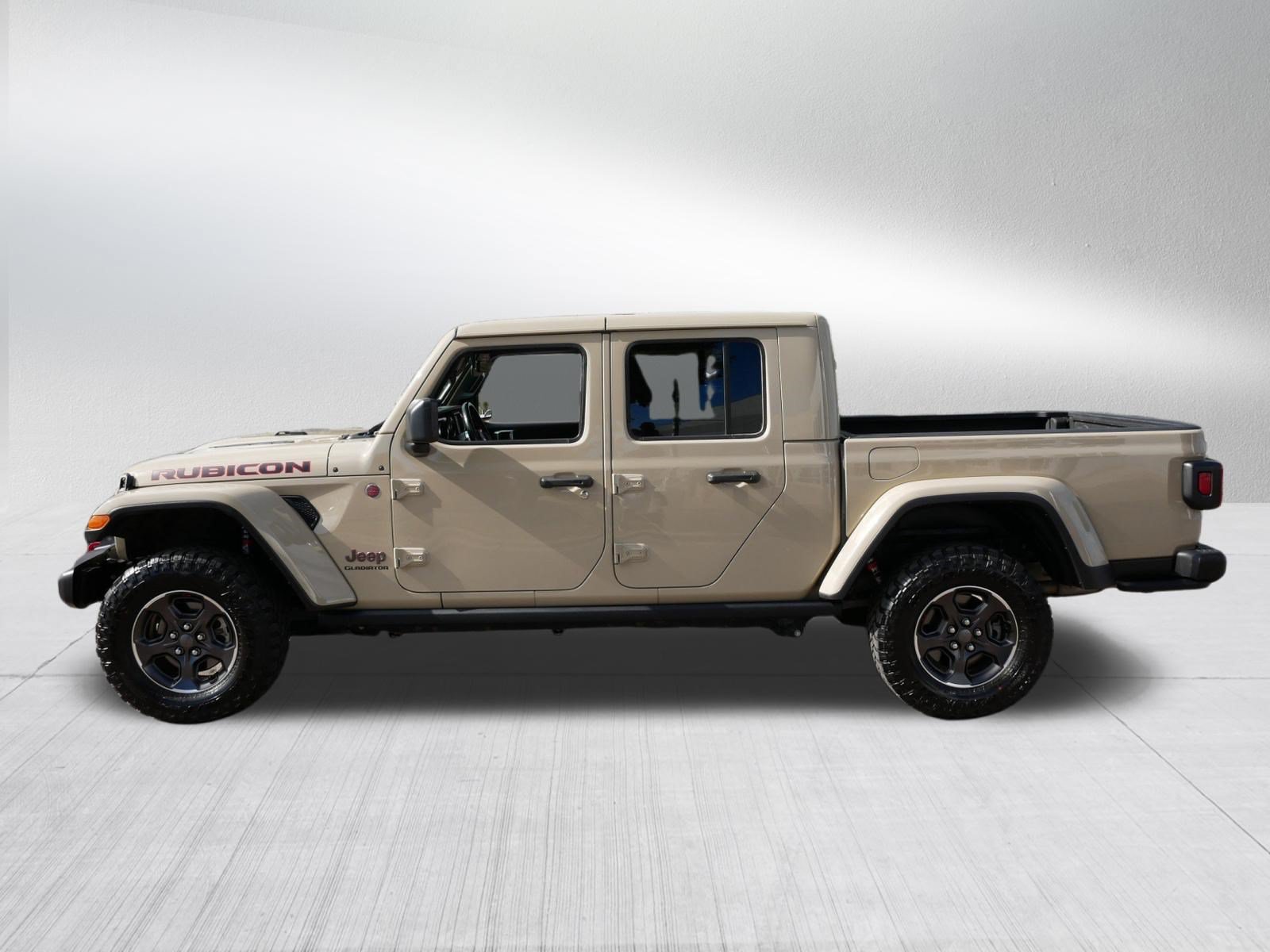 Used 2022 Jeep Gladiator Rubicon w/ Cold Weather Group AWD/4WD image 4