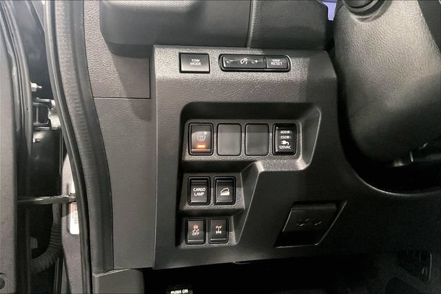 Used 2023 Nissan Frontier PRO-4X AWD/4WD image 22