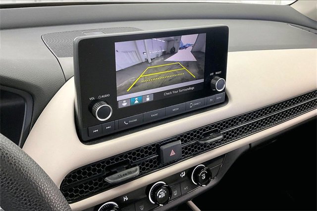 Certified 2023 Honda HR-V LX image 27
