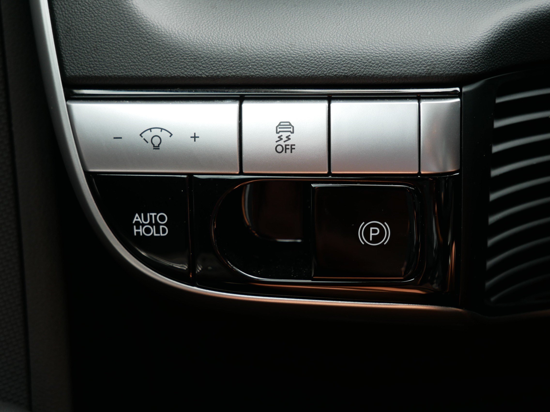 Certified 2023 Hyundai Ioniq 5 SE AWD/4WD image 25