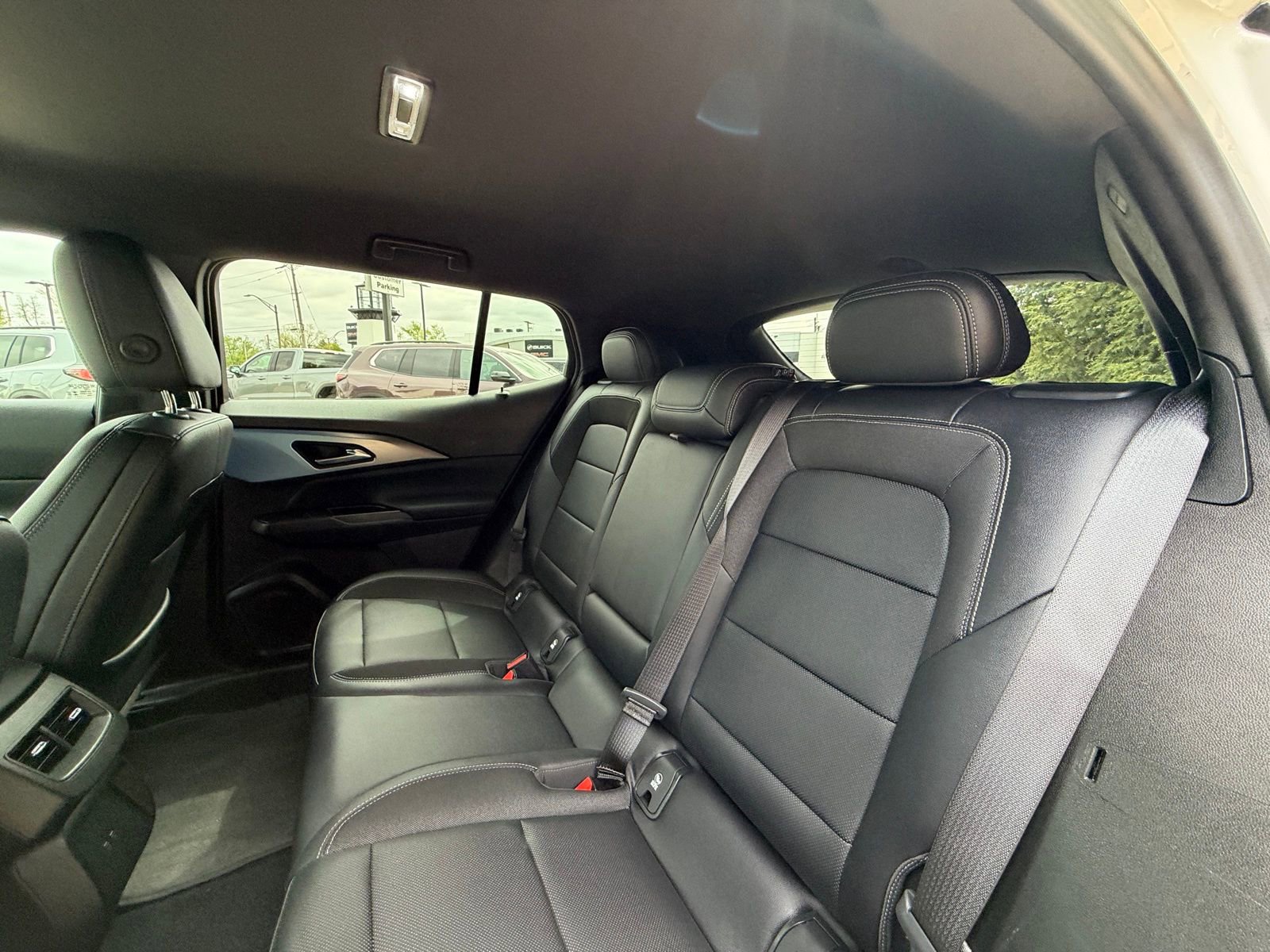 Used 2025 Chevrolet Equinox EV LT w/ Convenience Package FWD image 25