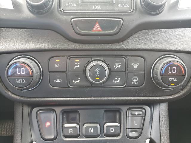 Used 2018 GMC Terrain SLE w/ Driver Convenience Package AWD/4WD image 21