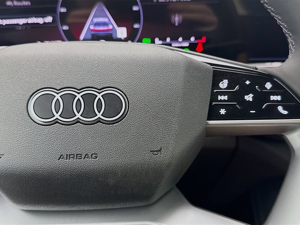 Used 2025 Audi Q5 Premium Plus w/ Premium Plus AWD/4WD image 13