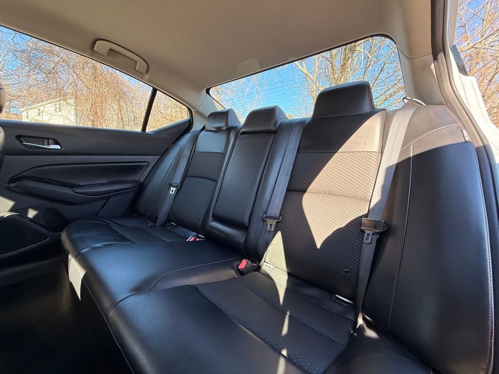 Used 2024 Nissan Altima 2.5 SR image 15