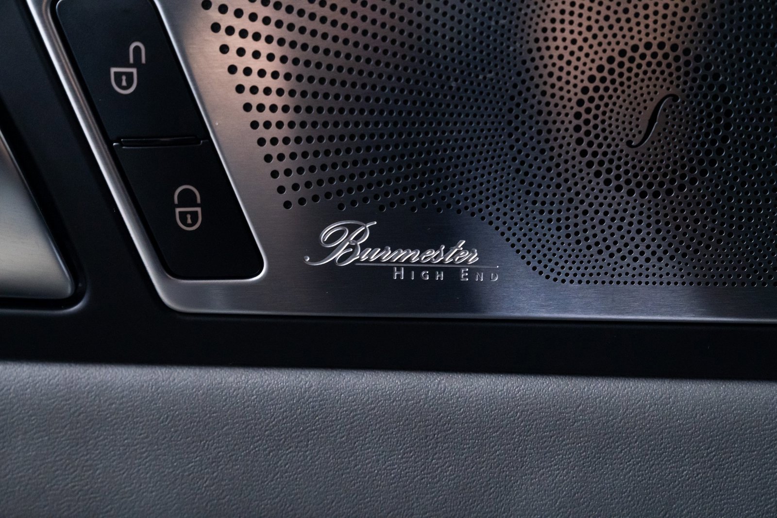 Used 2018 Mercedes-Benz AMG GT C image 13