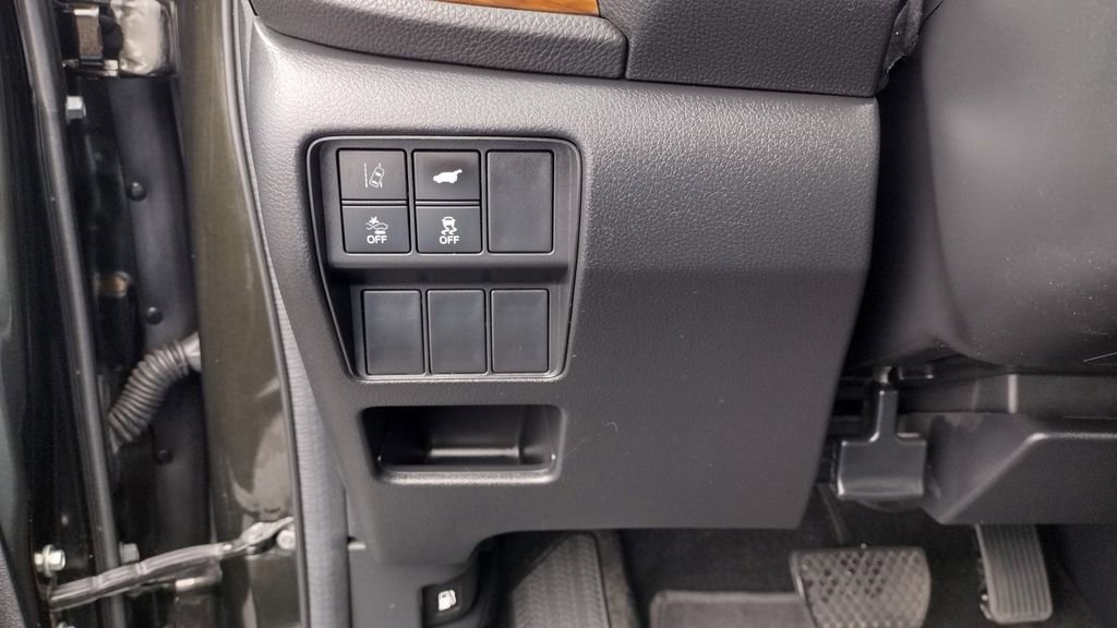 Used 2018 Honda CR-V EX-L image 17