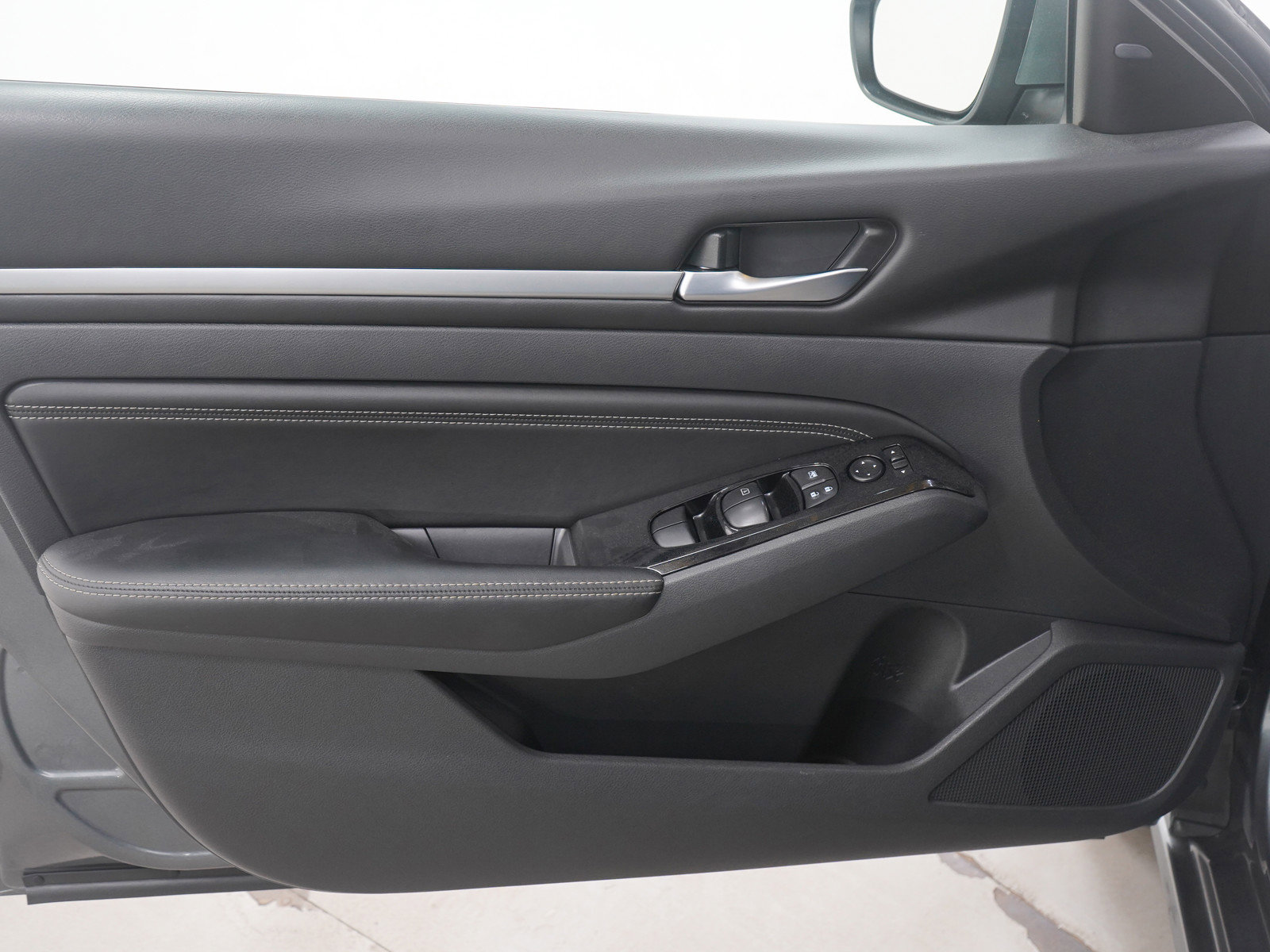 Used 2021 Nissan Altima 2.5 SV image 18