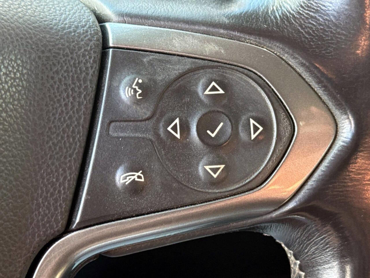 Used 2016 Chevrolet Silverado 2500 LT w/ LT Convenience Package image 19