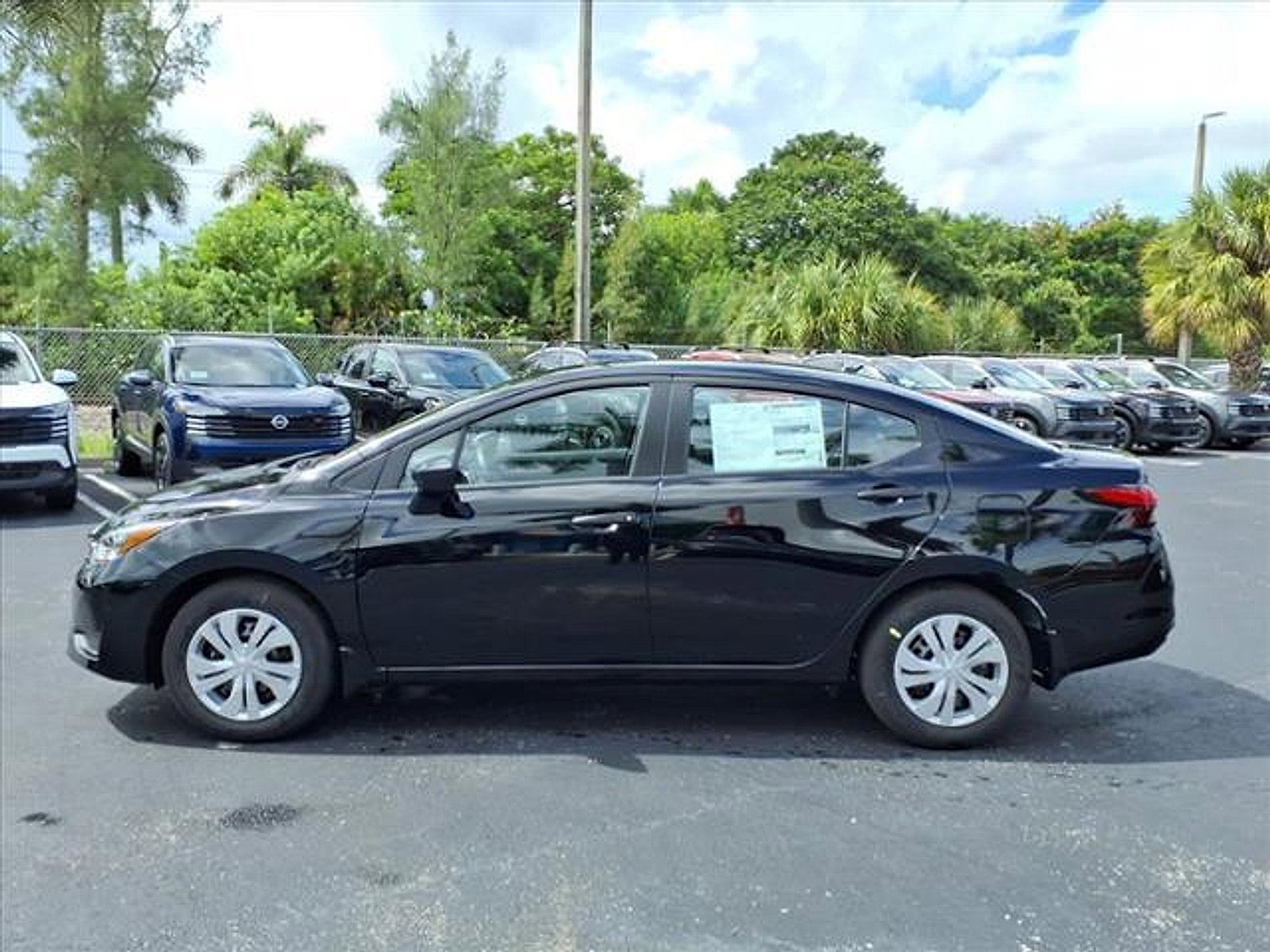 New 2025 Nissan Versa S w/ Trunk Package image 2