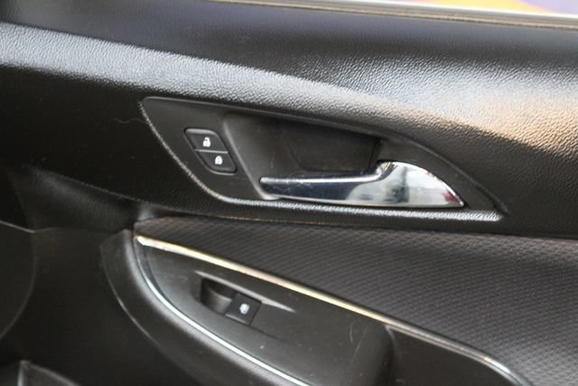 Used 2018 Chevrolet Cruze LT FWD image 9