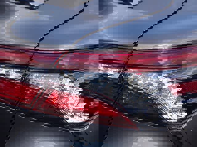 Used 2023 Toyota Camry XSE image 21