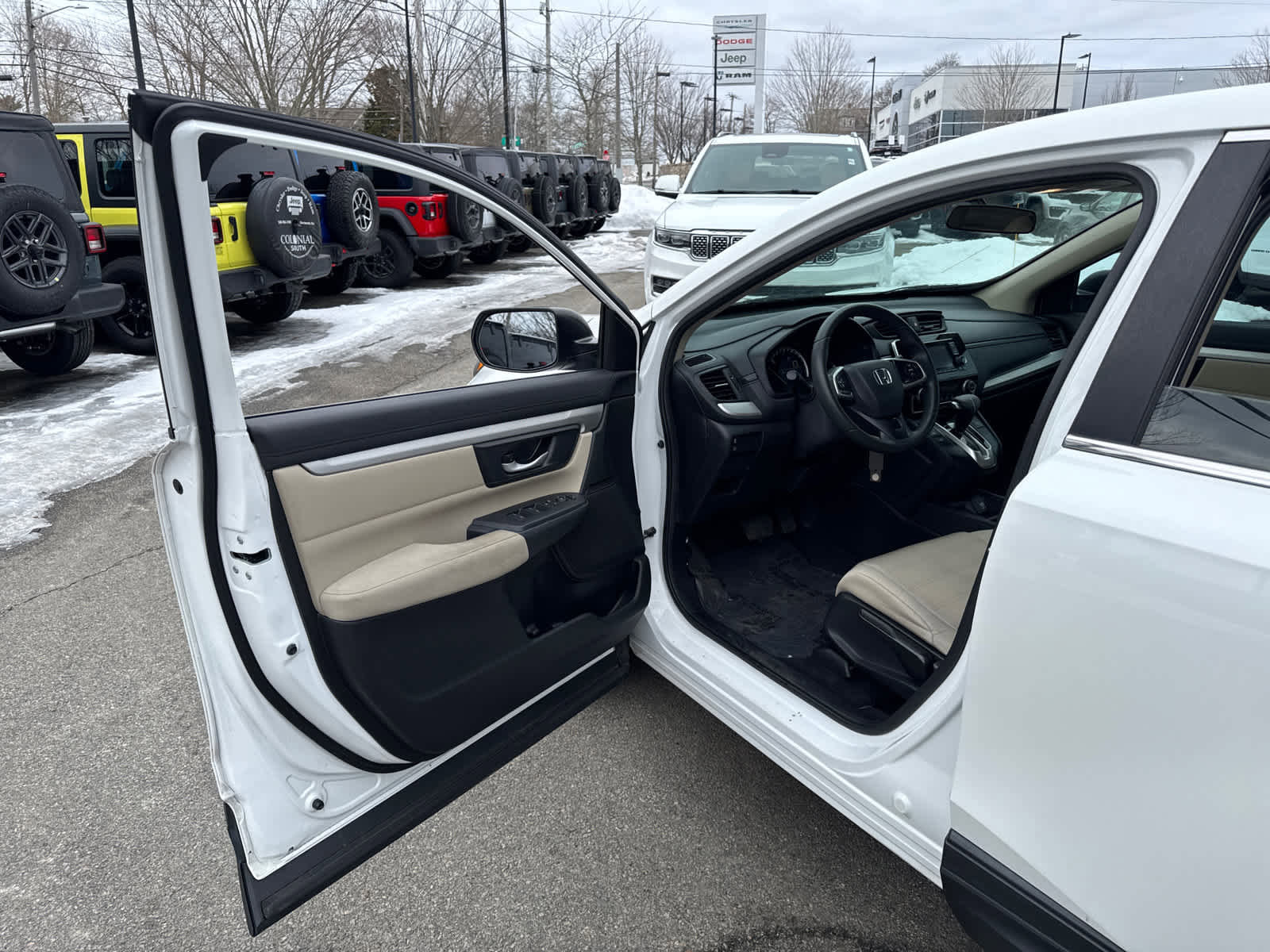 Used 2019 Honda CR-V LX image 11