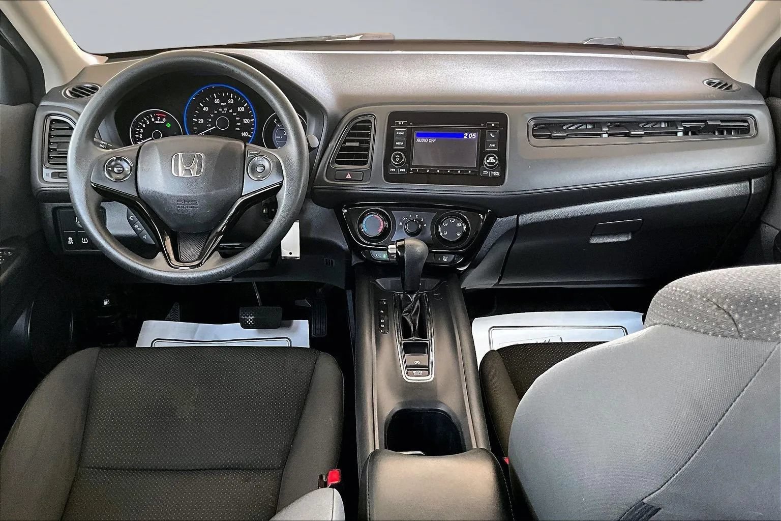 Used 2019 Honda HR-V LX image 7