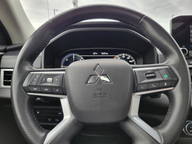 Used 2024 Mitsubishi Outlander 4WD Plug-In Hybrid image 10