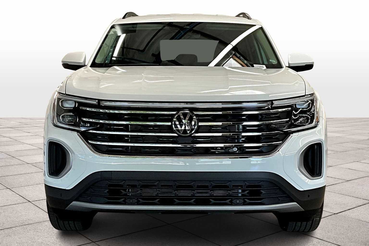 New 2025 Volkswagen Atlas SE image 5