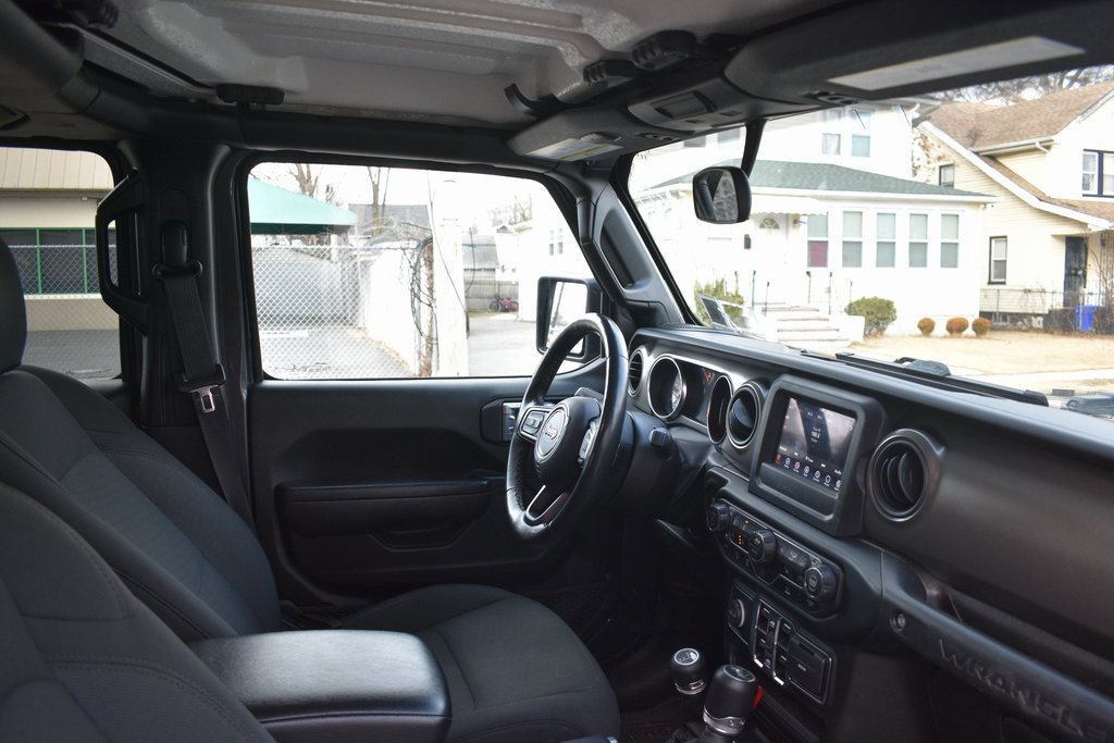 Used 2023 Jeep Wrangler Willys image 21