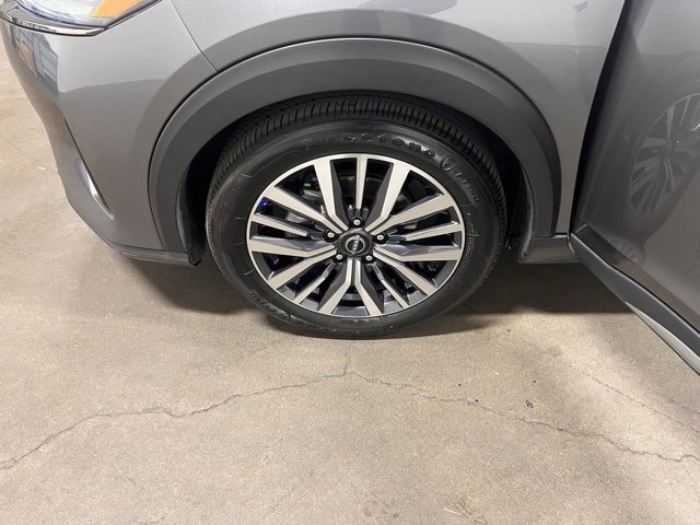 Used 2024 Nissan Kicks SR image 29