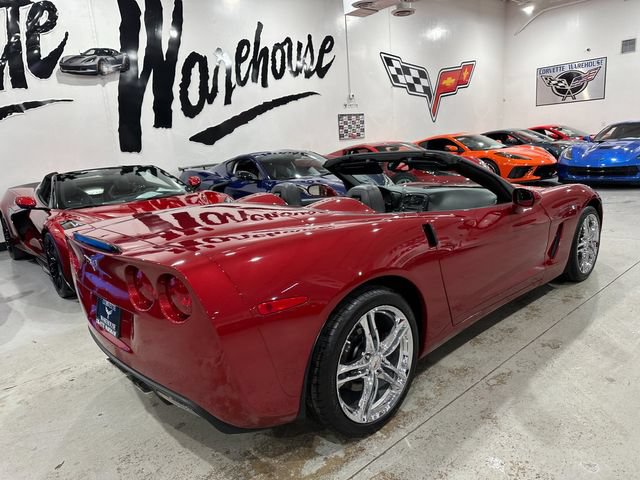 Used 2012 Chevrolet Corvette Convertible RWD image 8