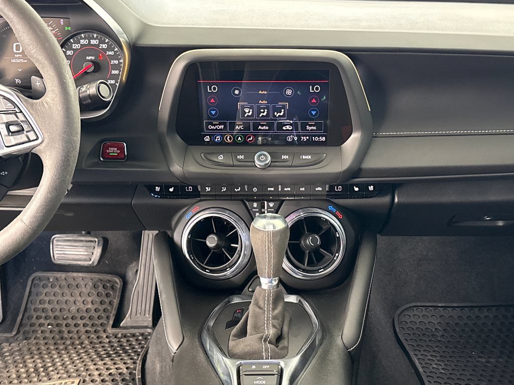 Used 2021 Chevrolet Camaro SS RWD image 33
