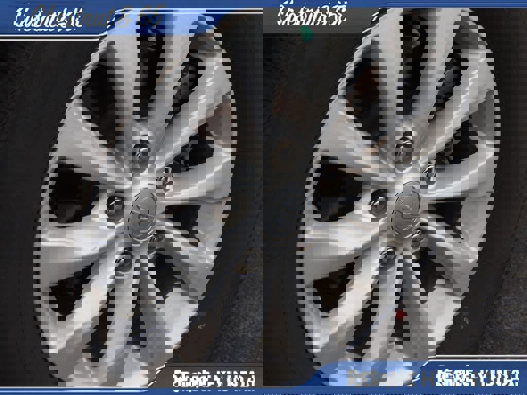 Used 2017 Chrysler Pacifica Touring-L image 24