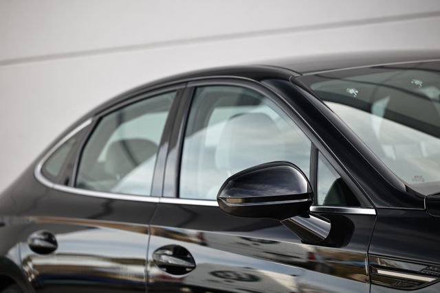 Certified 2025 Hyundai Sonata SEL image 3