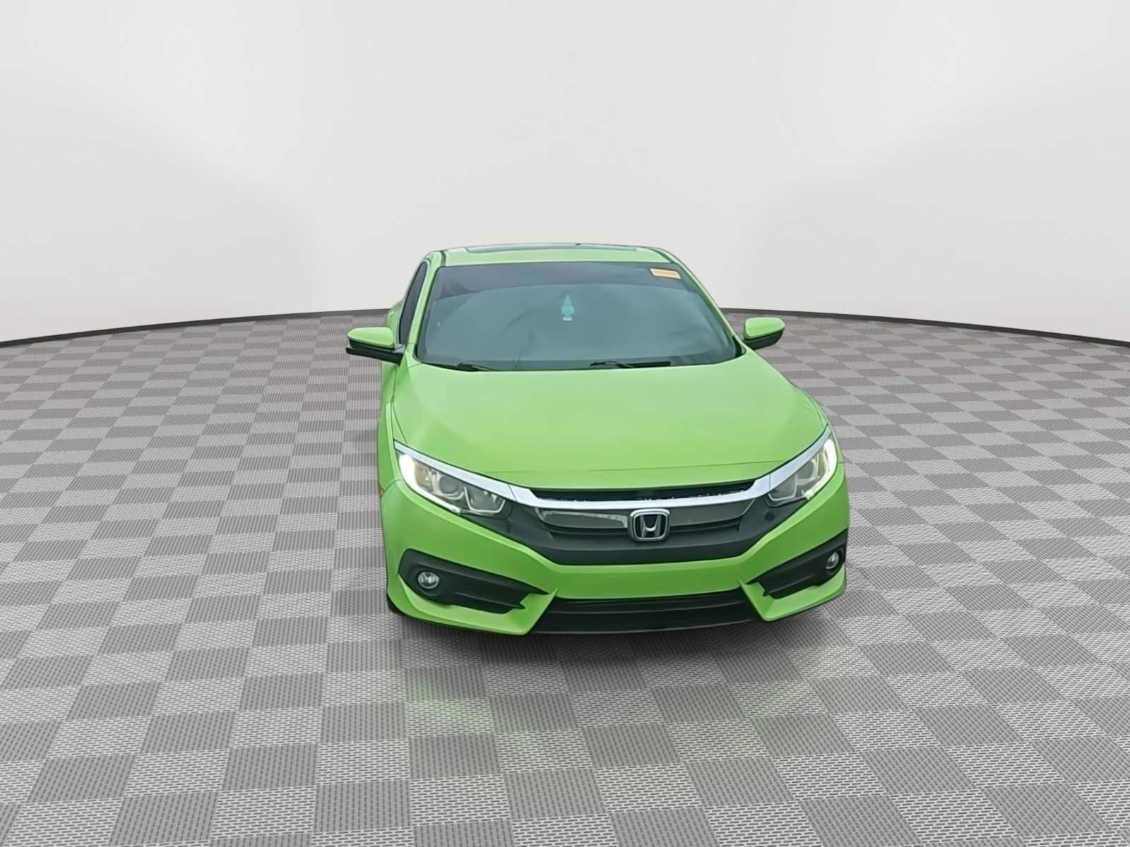 Used 2017 Honda Civic EX-T image 3