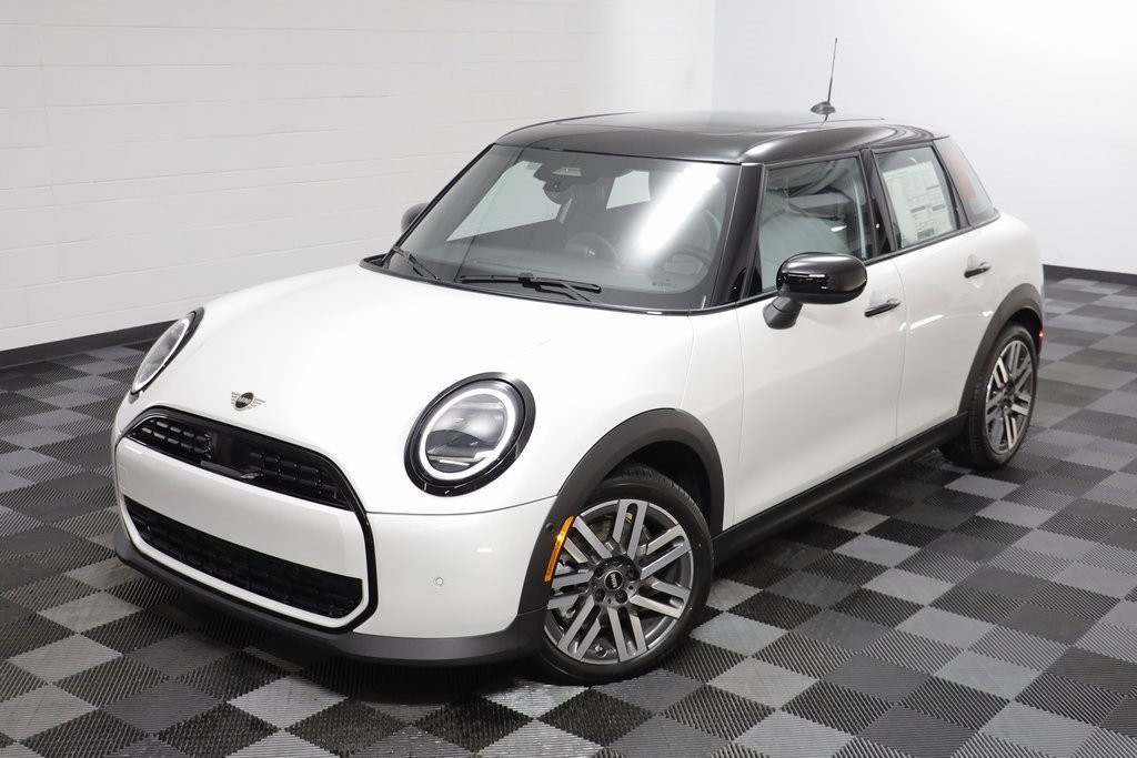 New 2026 MINI Cooper 4-Door Hardtop image 2