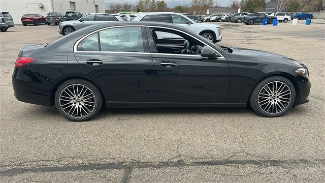 Certified 2022 Mercedes-Benz C 300 4MATIC Sedan image 3