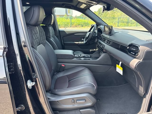 Used 2026 Honda Pilot Black Edition image 10