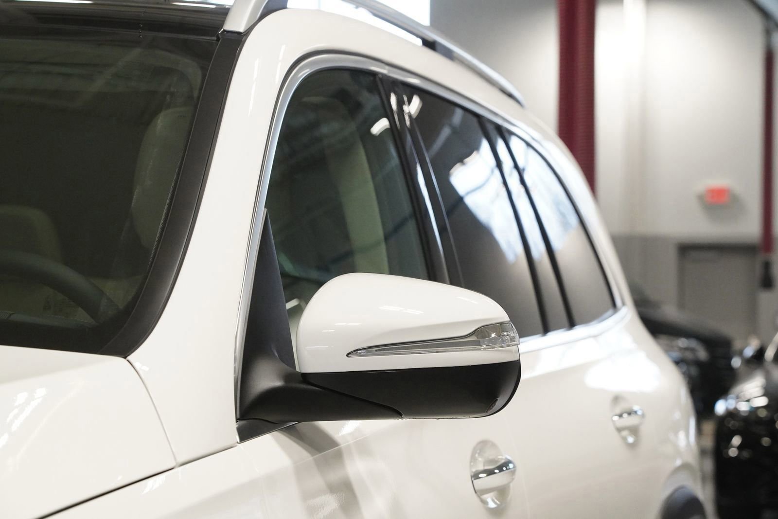 New 2026 Mercedes-Benz GLS 450 4MATIC image 9