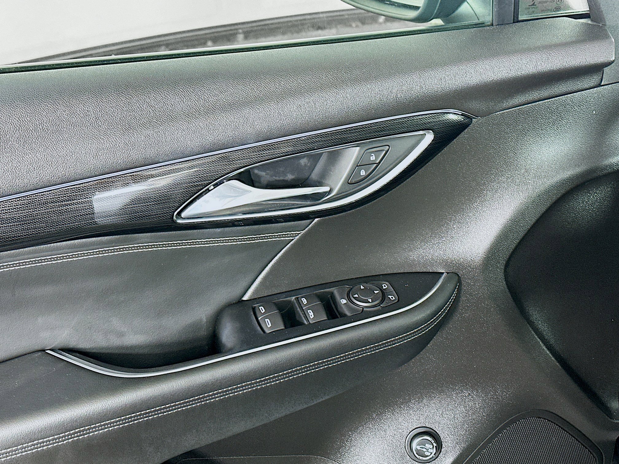 Used 2022 Buick Envision Preferred image 15