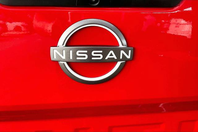 Certified 2022 Nissan Frontier SV RWD image 30